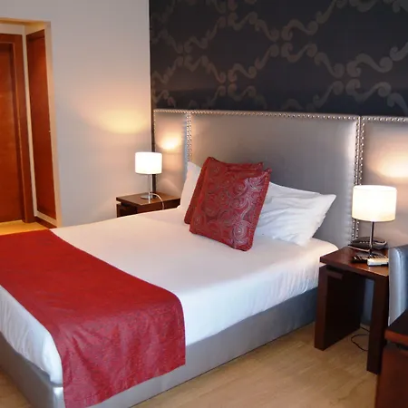 Hotel Torres Novas 호텔