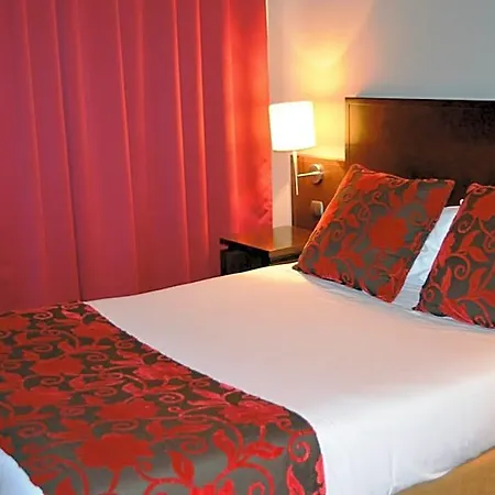 Hotel Torres Novas 3*